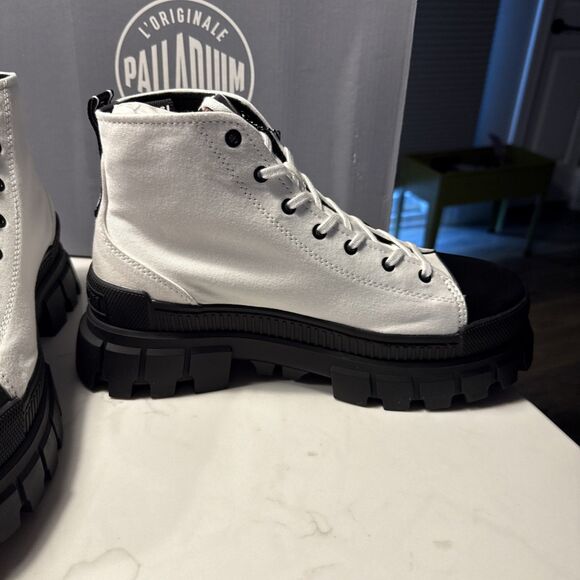 Palladium Women’s Revolt Hi TX Platform Boot in Star White - 97242-116-M Size 10 - Picture 7 of 11